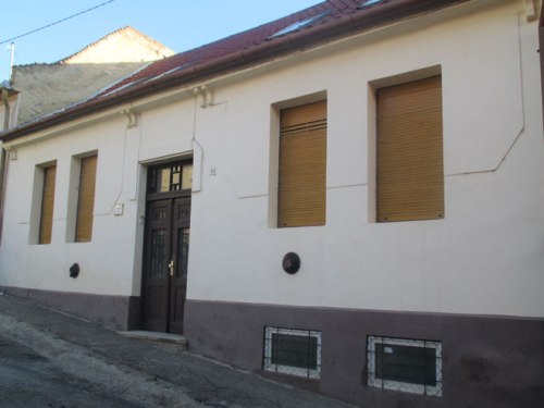 Ebben a szent Mór utcai házban élt a Sommer család 1944 május közepéig.